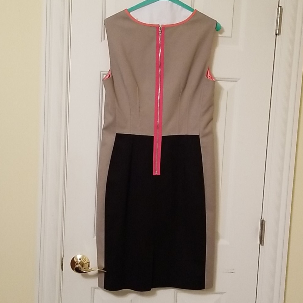 Taheri Color Block Dress - Picture 3 of 3